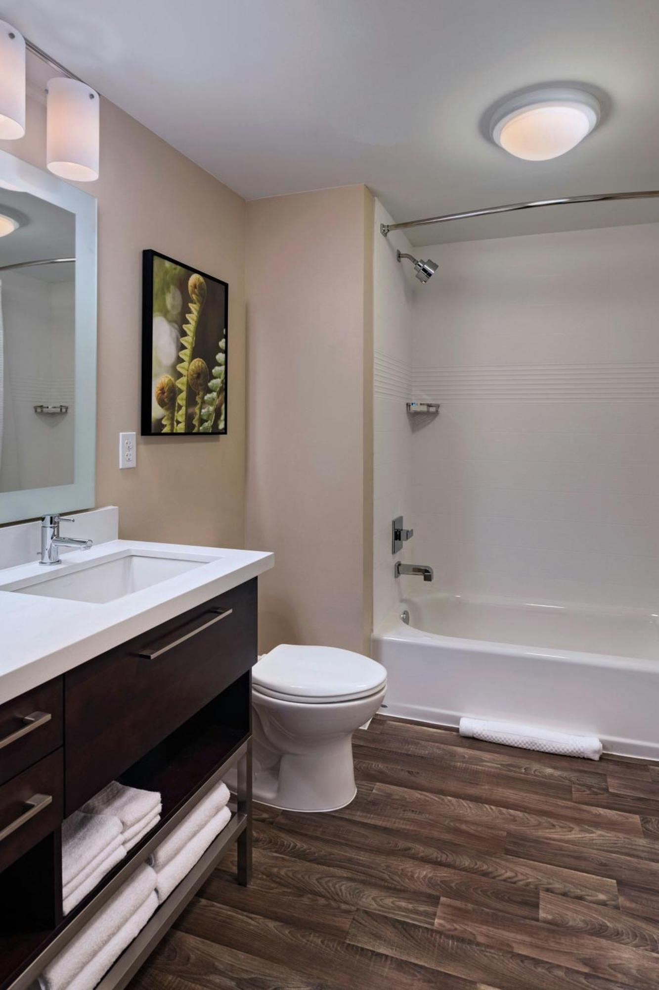Towneplace Suites By Marriott Tacoma Lakewood Exterior foto